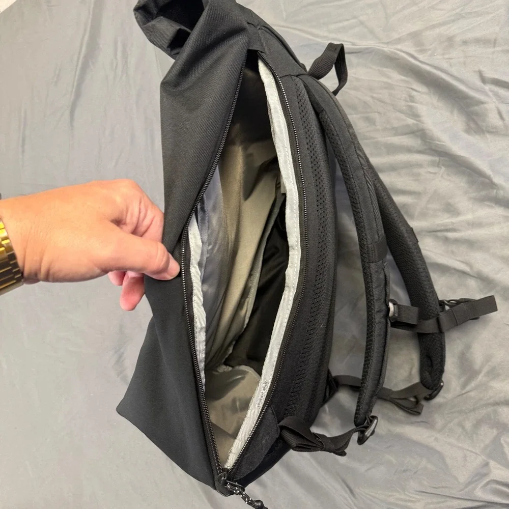 Columbia Black Roll Top Backpack Unisex Padded Straps Side Access Hiking Bag